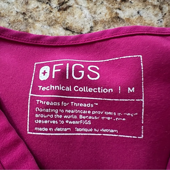 DARK MAGENTA: Figs Scrub Set Catarina/Zamora (M/MP) - Picture 10 of 16